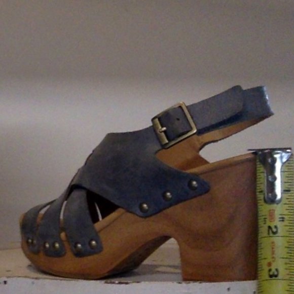 Kork-ease size 6 open-to wood platform wedge sanda - Picture 2 of 8